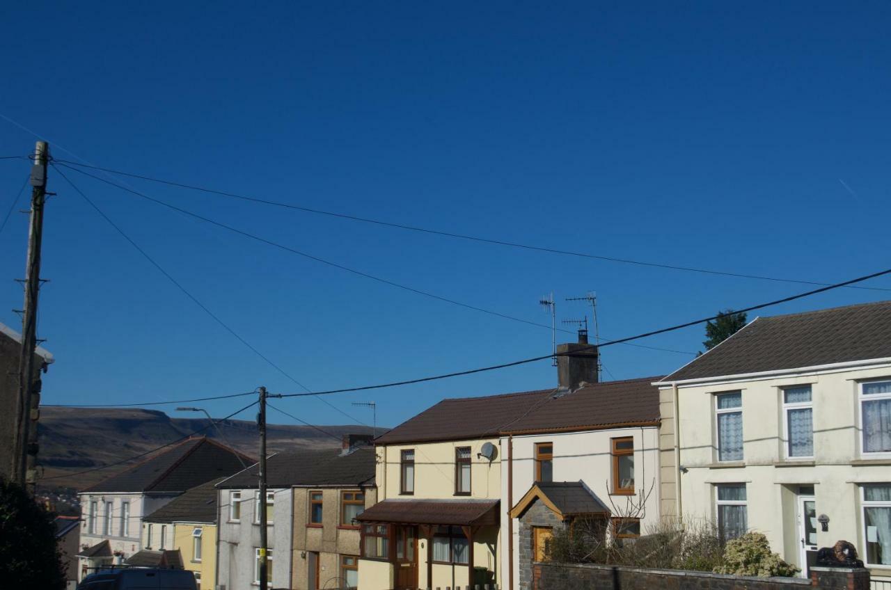 Villa The Cwtch, Log Fire, Sleeps 6, Nr Zip World, Brecon And Bike Park Wales Aberdare Exterior foto